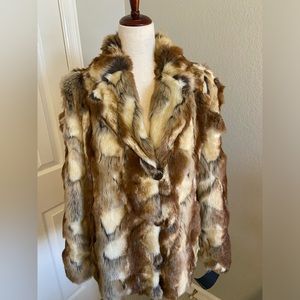 Stunning Faux Fur coat, Platinum brand, size XL.  Beautiful caramel and brown